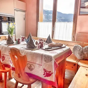 Vakantiehuis Dans Maison Independante100m2 Avec Vue Exceptionnelle, Bozel