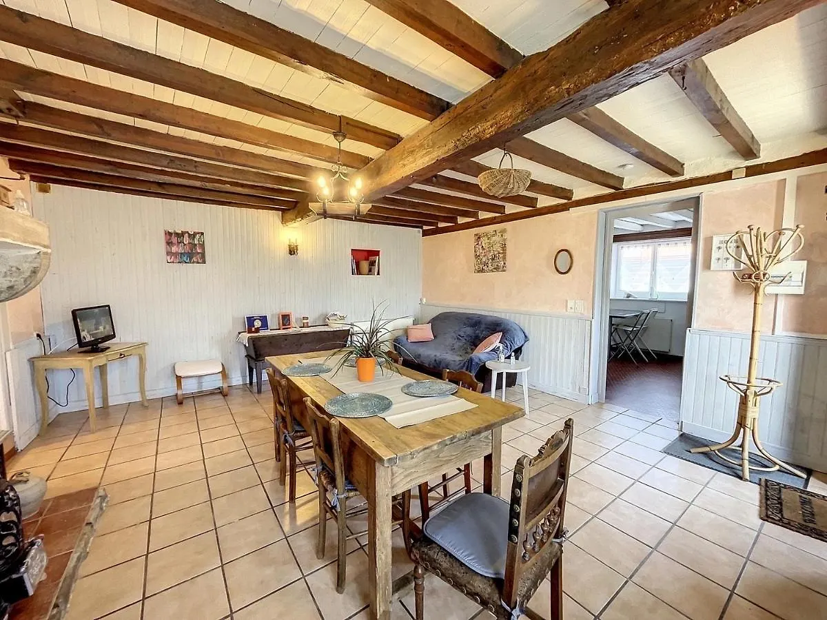 Appartement Independant Plein De Charme 2 Chambres Gannat